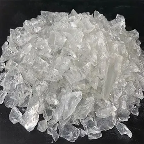 Ceimiceáin sholadacha roisíní poileistir neamhsháithithe (UPR)